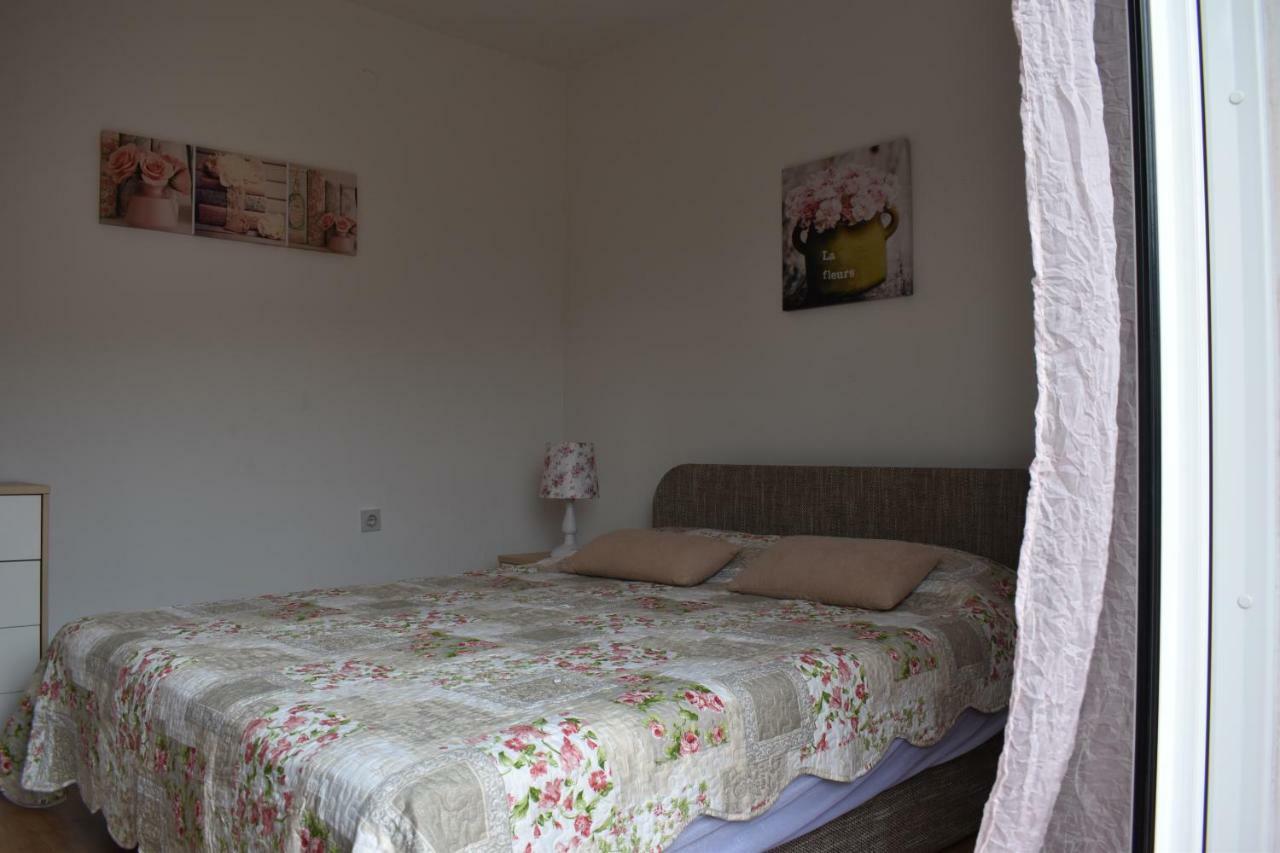 Apartments Lavandula Baska Ngoại thất bức ảnh