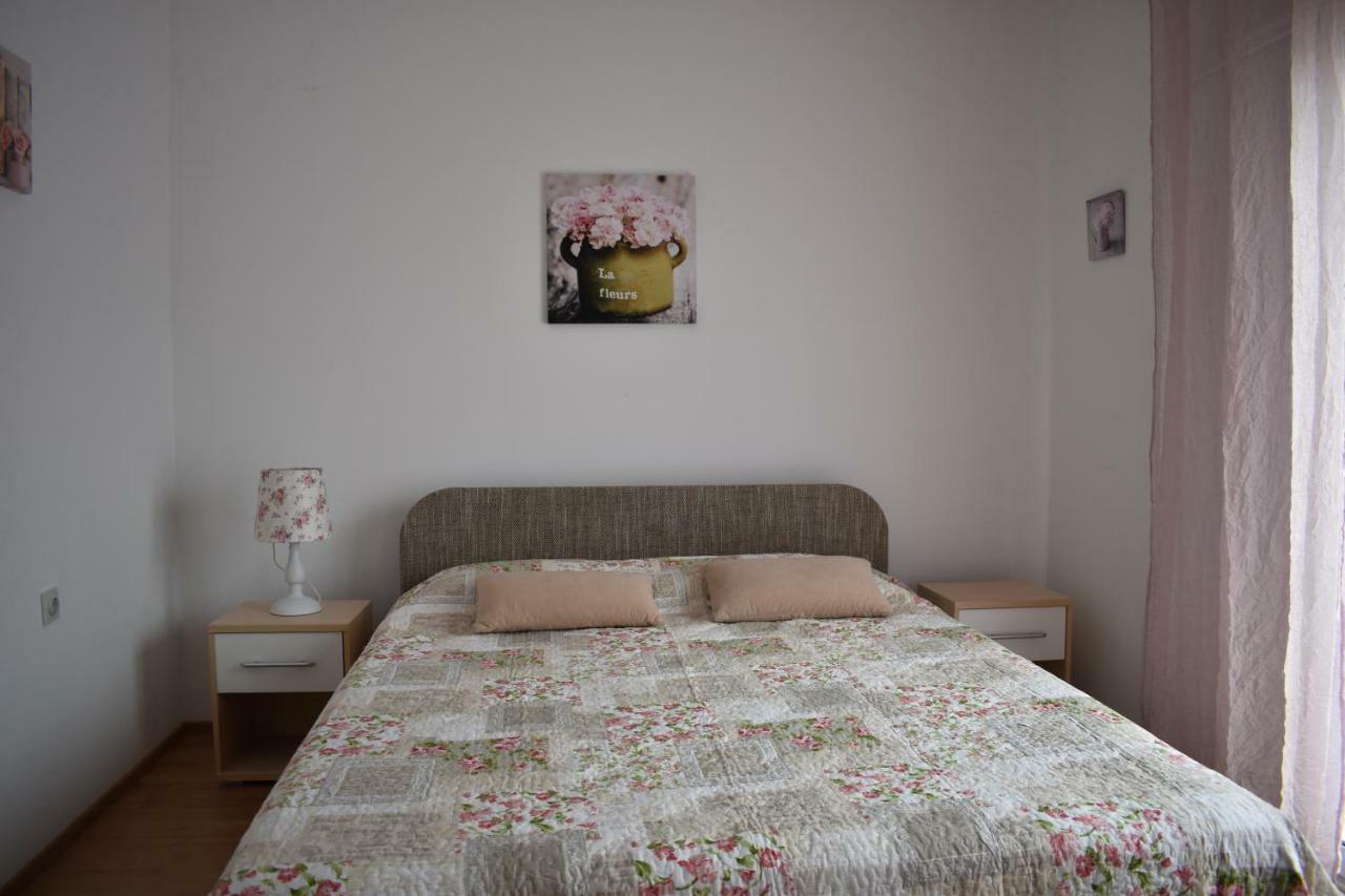 Apartments Lavandula Baska Ngoại thất bức ảnh